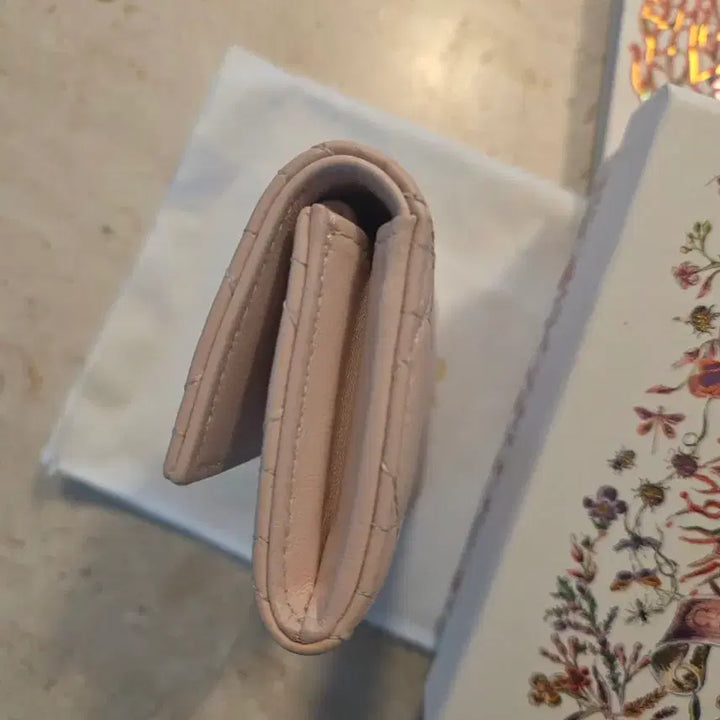 [BUNJANG] Dior Lady Dior Pale Pink Card Wallet Full Set / 정품 디올 레이디 디올 페일 핑크 카드지갑 풀세트