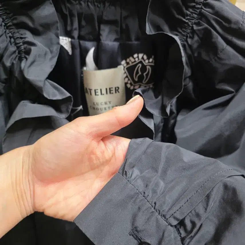 [BUNJANG] Lucky Chouette Spring Black Jacket / 럭키슈에뜨 봄점퍼