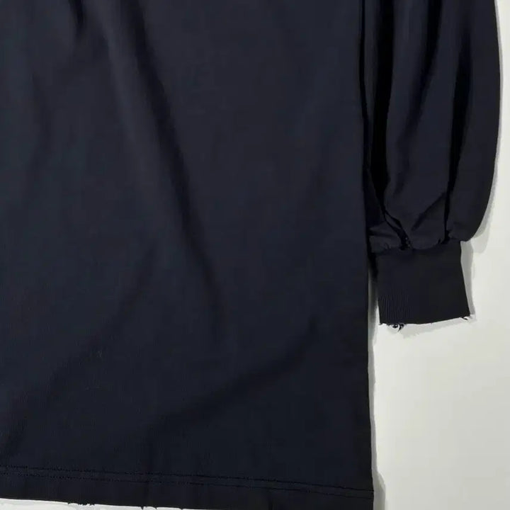 [BUNJANG] Balenciaga Be Kind Berlin Distressed Long Sleeve / 발렌시아가 비카인드 베를린 디스트레스드 롱슬리브 페이디드 블랙 1사이즈