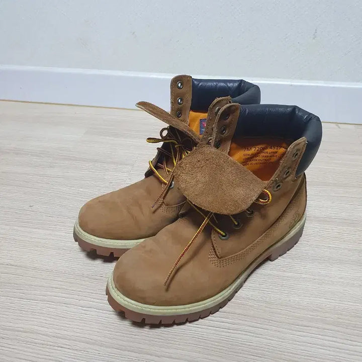 [SOLD OUT] 팀버랜드 6인치 프리미엄 부츠 브라운 250~55