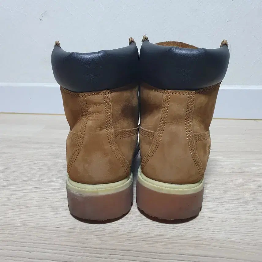 [SOLD OUT] 팀버랜드 6인치 프리미엄 부츠 브라운 250~55