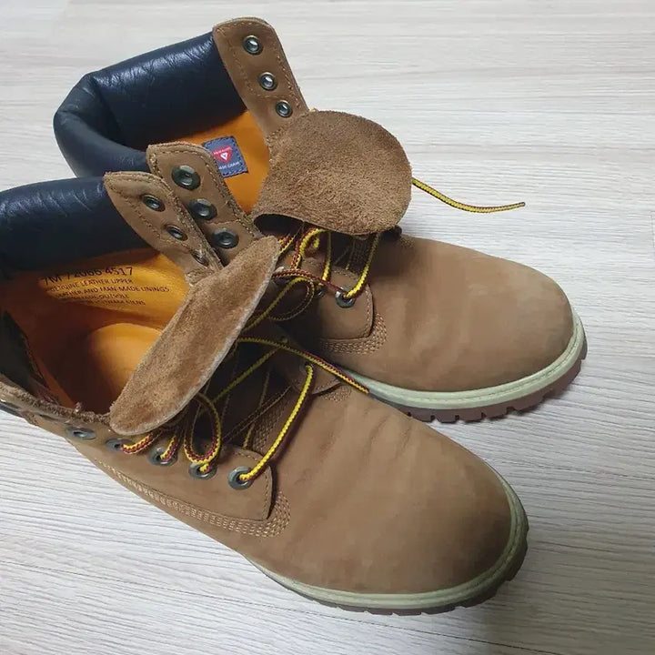[SOLD OUT] 팀버랜드 6인치 프리미엄 부츠 브라운 250~55