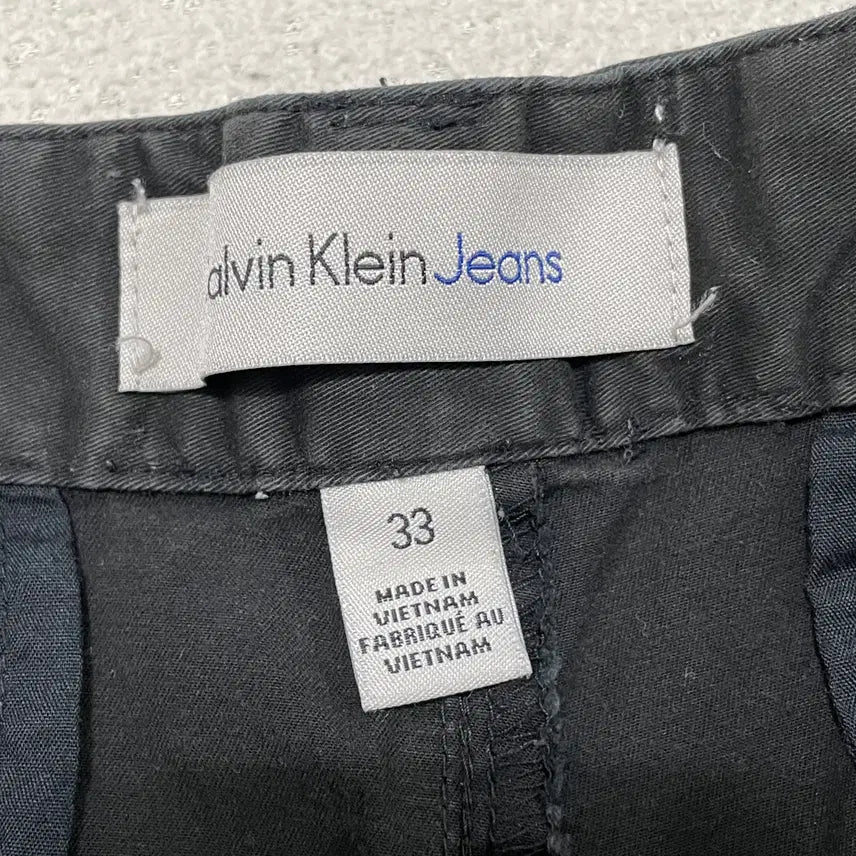 [BUNJANG] Calvin Klein Jeans Black Chino Shorts / 33 캘빈클라인 진스 블랙 치노 반바지 0414-2