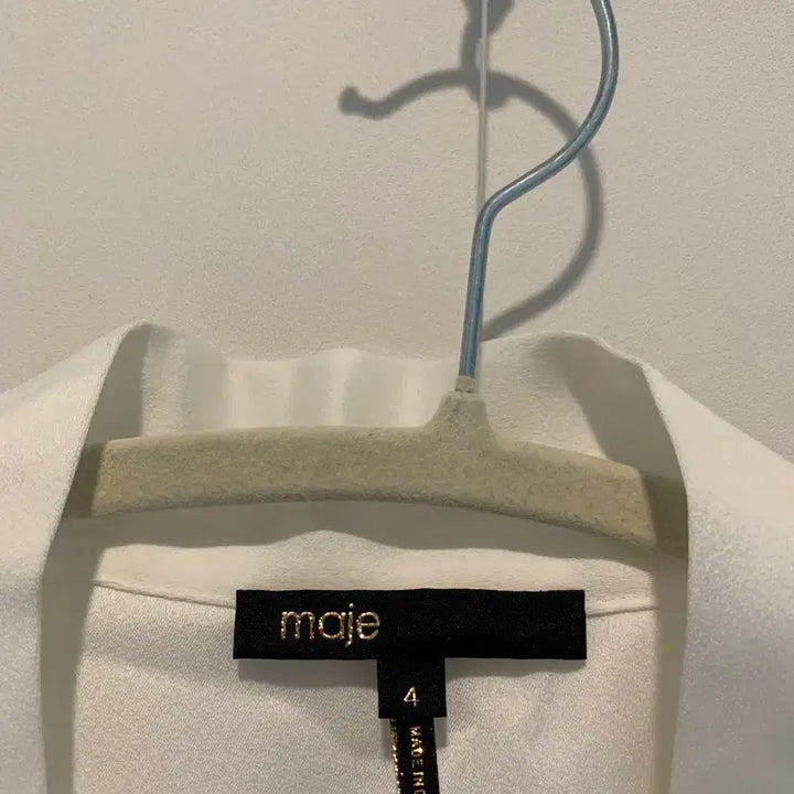 [BUNJANG] Maje White Blouse (Size 4) / 마쥬 블라우스 4사이즈