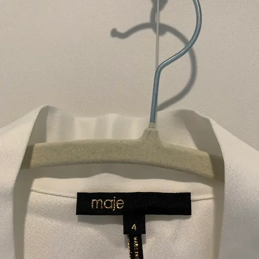 [BUNJANG] Maje White Blouse (Size 4) / 마쥬 블라우스 4사이즈