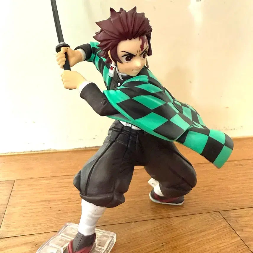 [BUNJANG] Demon Slayer Tanjiro Figure / 귀멸의 칼날 이치방쿠지 탄지로 피규어 B상