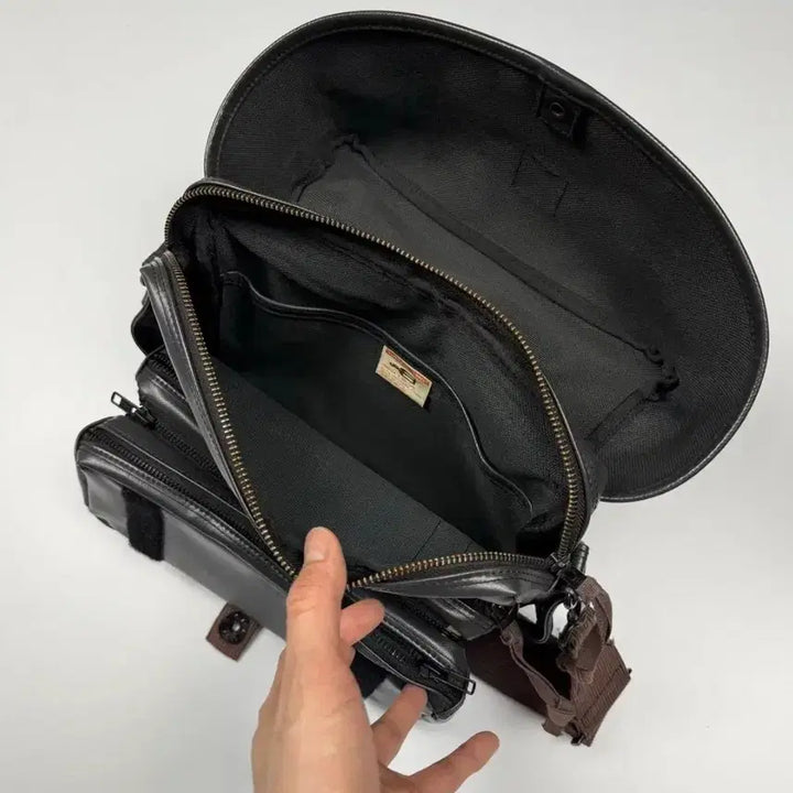 [BUNJANG] Yoshida Porter, Luggage Label, Liner Shoulder Bag, Black / 요시다포터 러기지라벨 라이너 숄더백 블랙