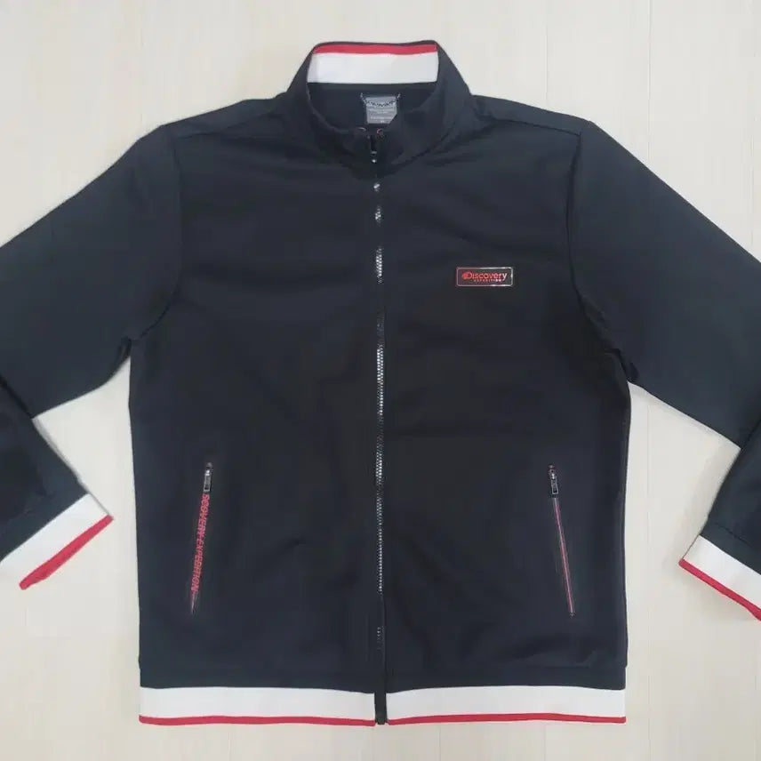 [BUNJANG] Discovery Basic Damburu Training Jacket / (105)디스커버리 베이직 담보루 트레이닝 자켓 판매합니다