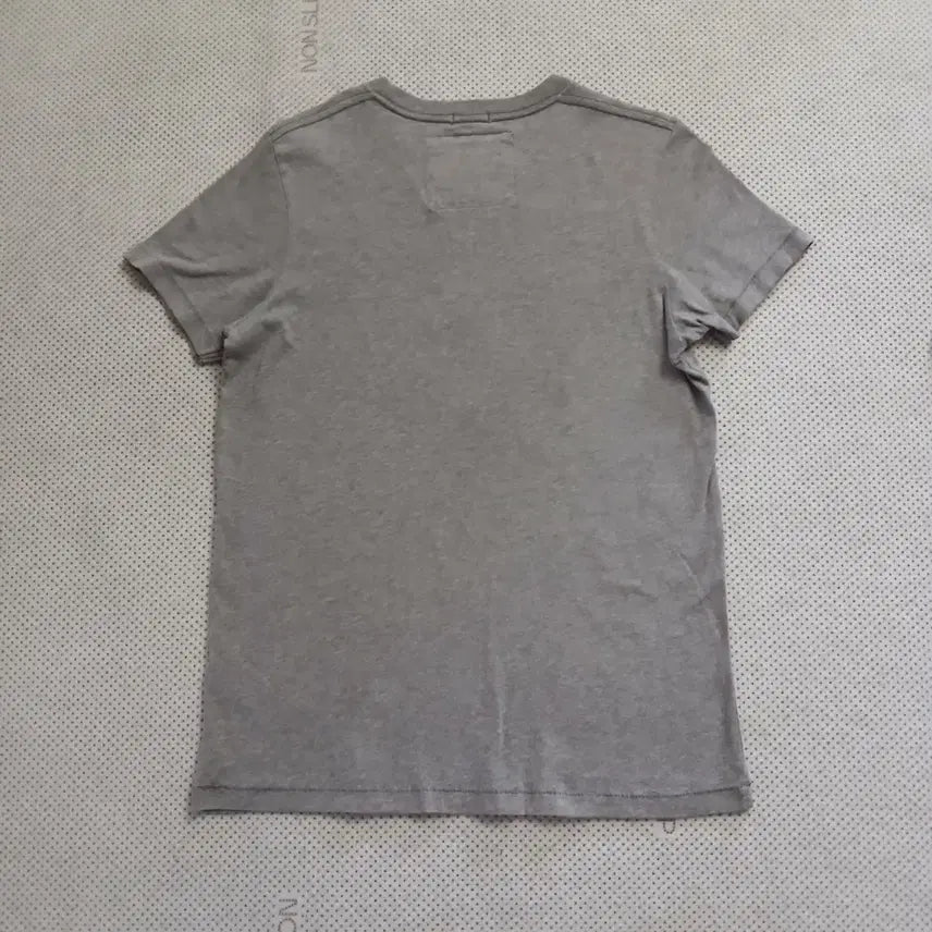 [SOLD OUT] 아베크롬비 회색 반팔 티셔츠