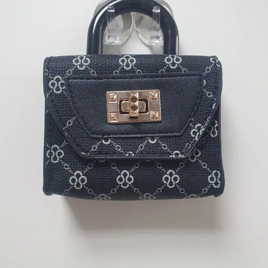 [BUNJANG] Black Mini Tote Bag with Scarf Chain / 미니 블랙 토트백 + 스카프 체인
