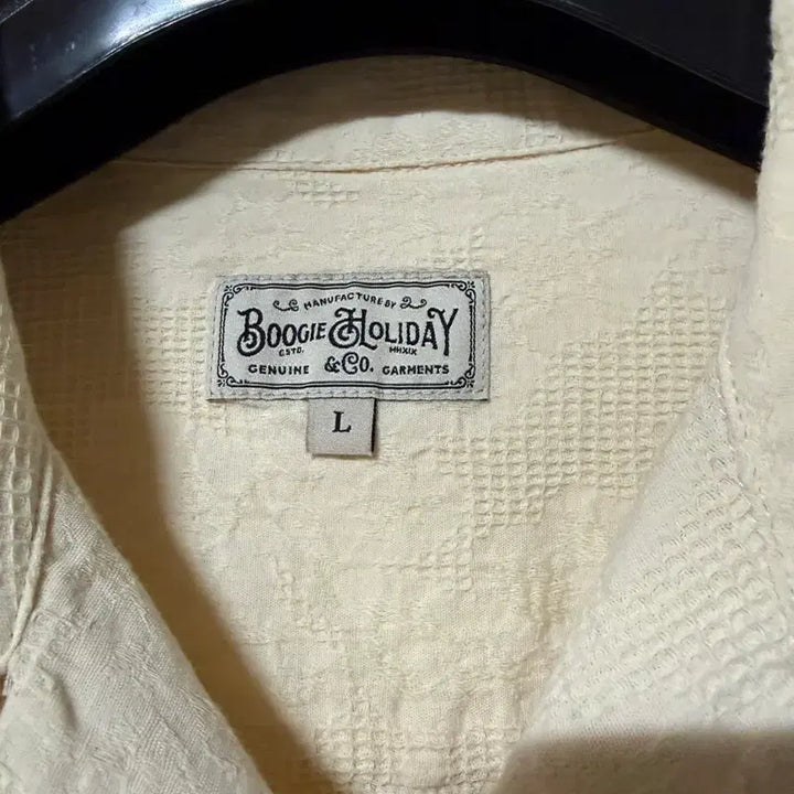 [BUNJANG] Boogie Holiday Open Collar Shirt Ivory L / [L]부기홀리데이 오픈카라 셔츠
