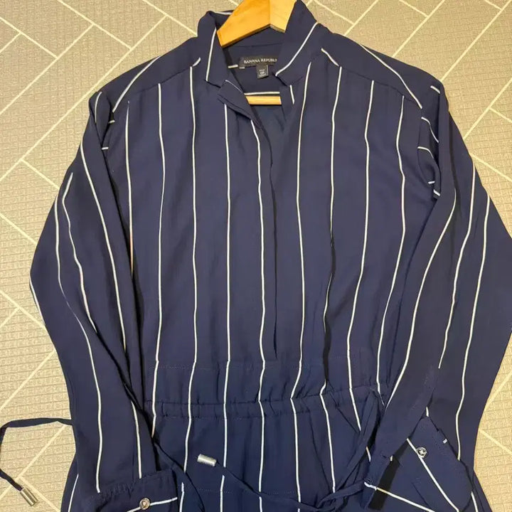 [BUNJANG] Banana Republic Striped Dress S / 바나나 리퍼블릭 스트라이프 원피스 / S 90사이즈