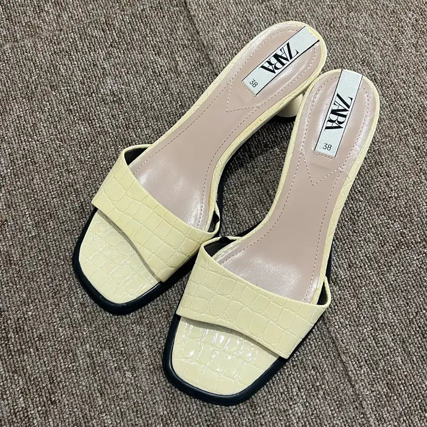 [SOLD OUT] 자라 미들 오픈토