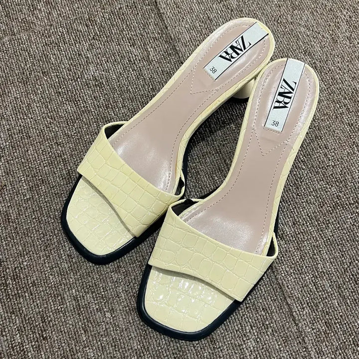 [SOLD OUT] 자라 미들 오픈토