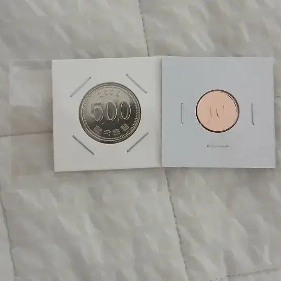 [BUNJANG] Korean Coin Set: 10 Won and 500 Won (Uncirculated) / 한국 주화 10원/500원 2개 세트