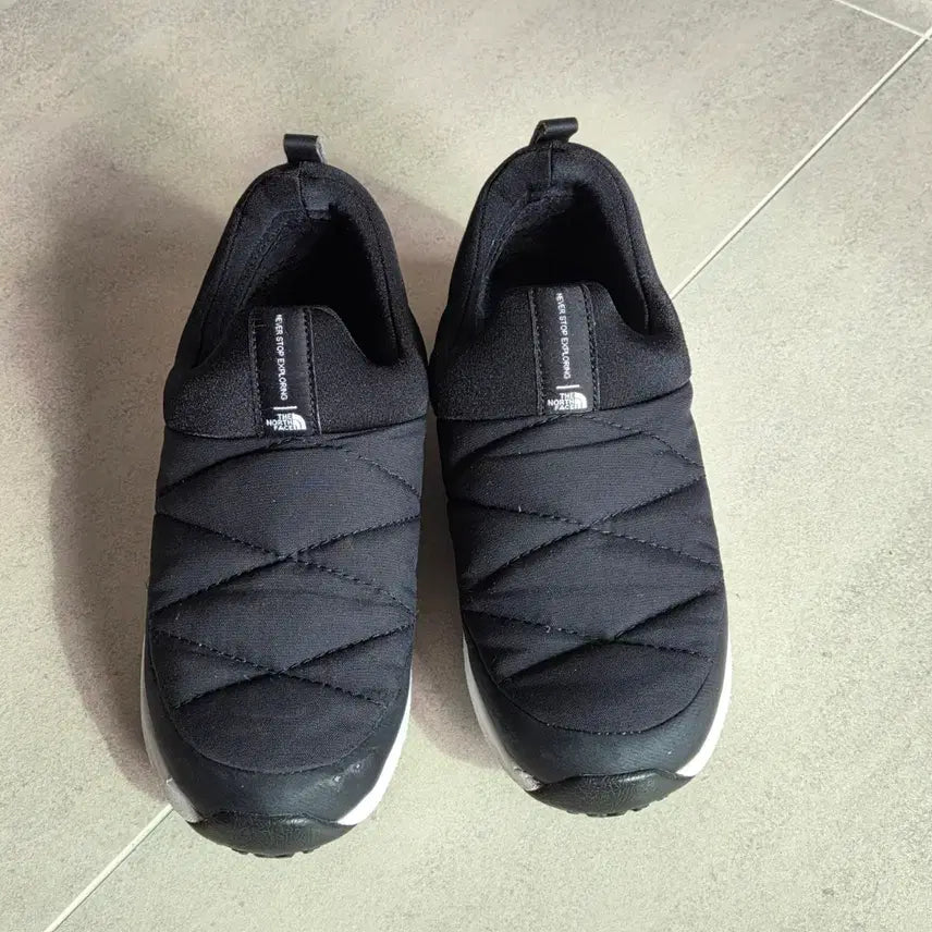 [BUNJANG] The North Face Unisex Muleslip-on Classic Black 240 Winter Boots / 노스페이스 화이트라벨 공용 뮬슬립온 클래식 블랙 240 방한화