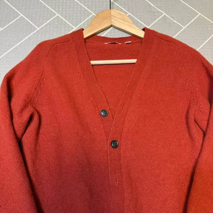[BUNJANG] Uniqlo Cardigan S/90 Size / 유니클로 가디건 / S 90사이즈