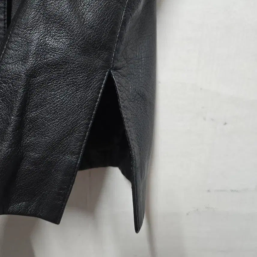 [BUNJANG] Vintage Lambskin Vest / 빈티지 양가죽 조끼 85