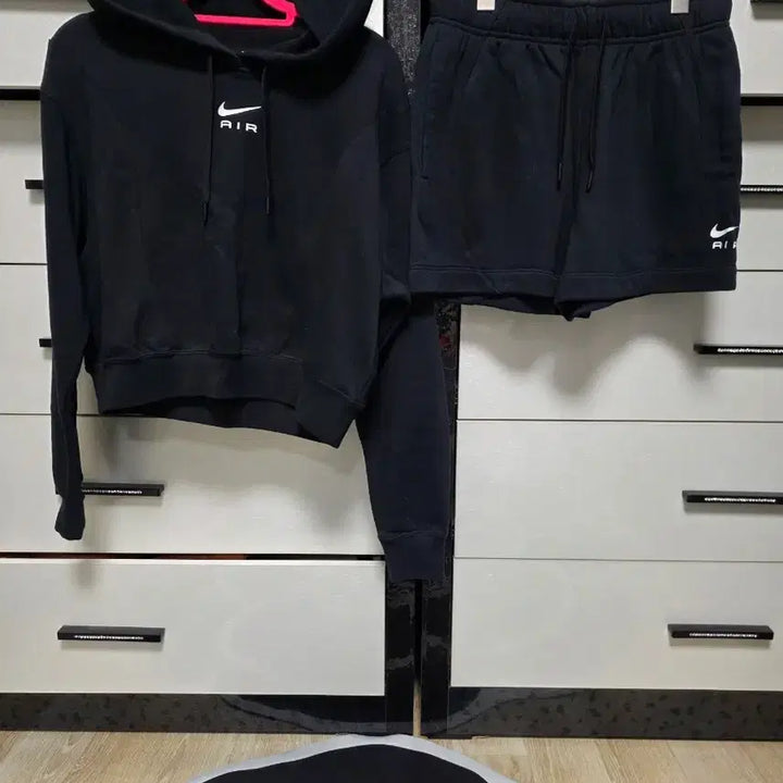 [BUNJANG] Nike Air Hoodie and Shorts Set / 나이키 에어 후드티 반바지 세트