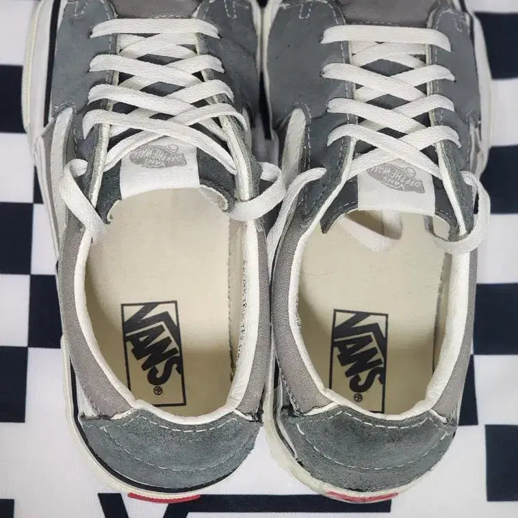 [SOLD OUT] 반스 올드스쿨 화이트 280mm (깔끔한 상태)