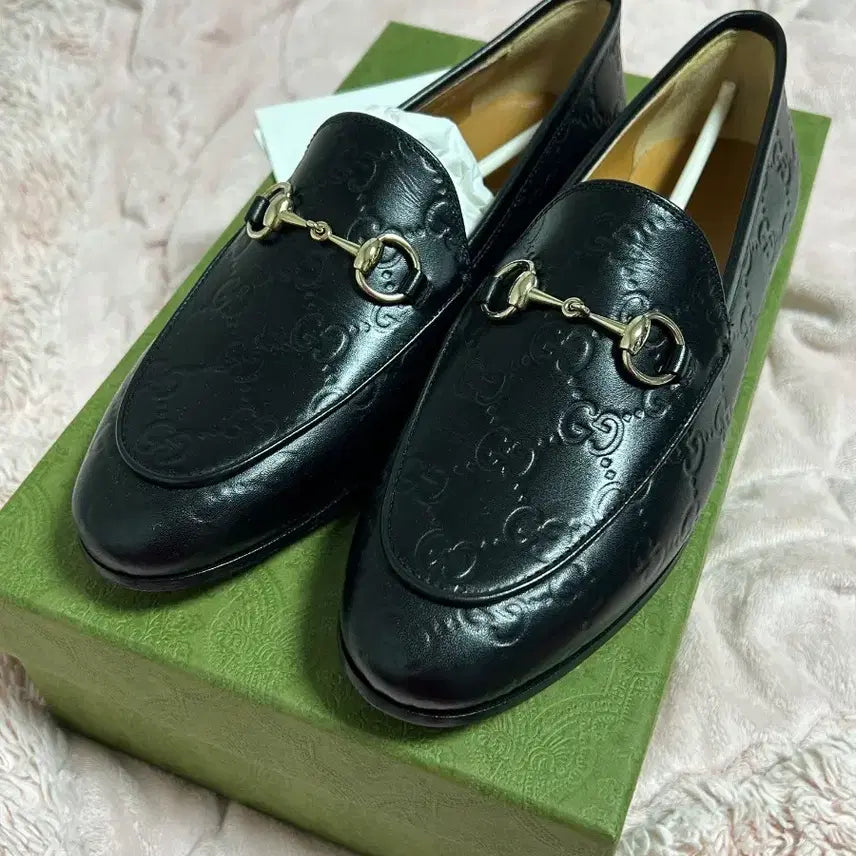 [SOLD OUT] 구찌 조던 레더 로퍼 235~240 사이즈