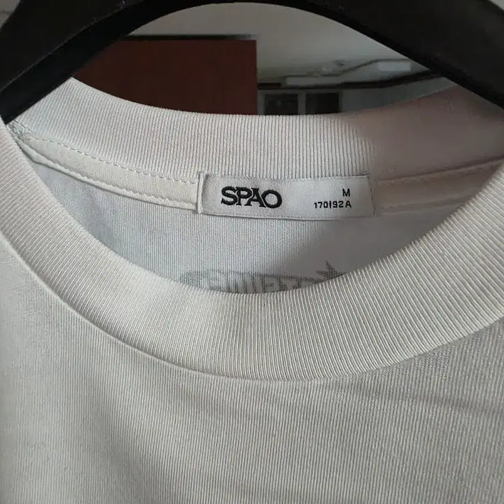 [BUNJANG] Spao Hatsune Miku T-shirt / 스파오 하츠네미쿠 티셔츠 팝니다.