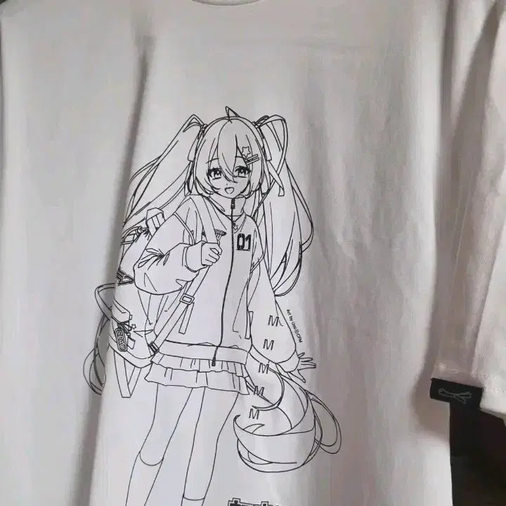 [BUNJANG] Spao Hatsune Miku T-shirt / 스파오 하츠네미쿠 티셔츠 팝니다.