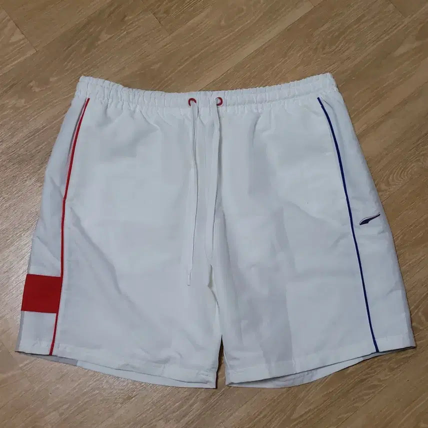 [SOLD OUT] 푸마 아더에러 반바지 화이트