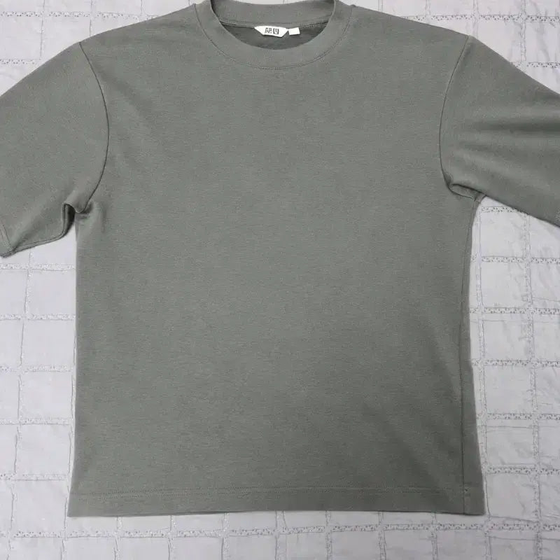 [SOLD OUT] 유니클로 에어리즘 오버사이즈 크루넥T 반팔