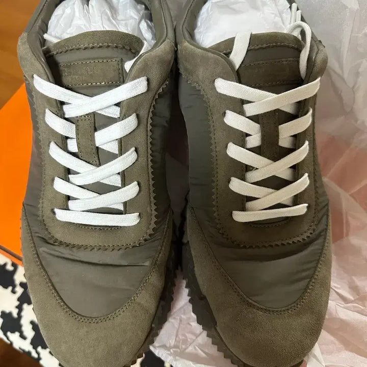 [BUNJANG] Hermes Bouncing Sneakers / 에르메스 바운싱 42.5
