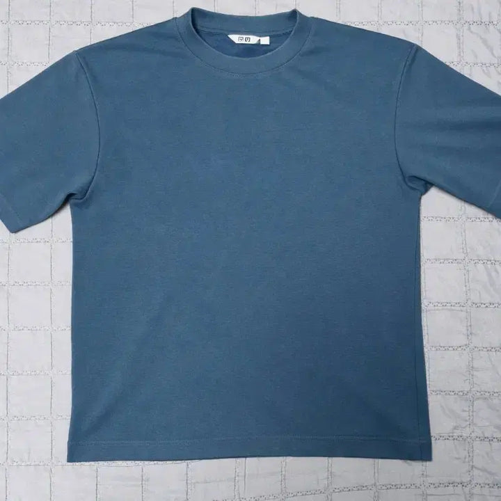 [BUNJANG] Uniqlo Airism Oversized Crew Neck T-shirt / 유니클로 에어리즘 오버사이즈 크루넥T 반팔