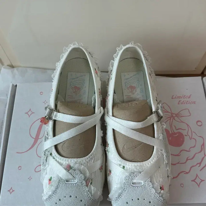 [BUNJANG] Jolly Raid Fluffy Citrus Rococo Reto White 235 Shoes / 졸리레이드 플러피시트러스 로코코 레토 화이트 235