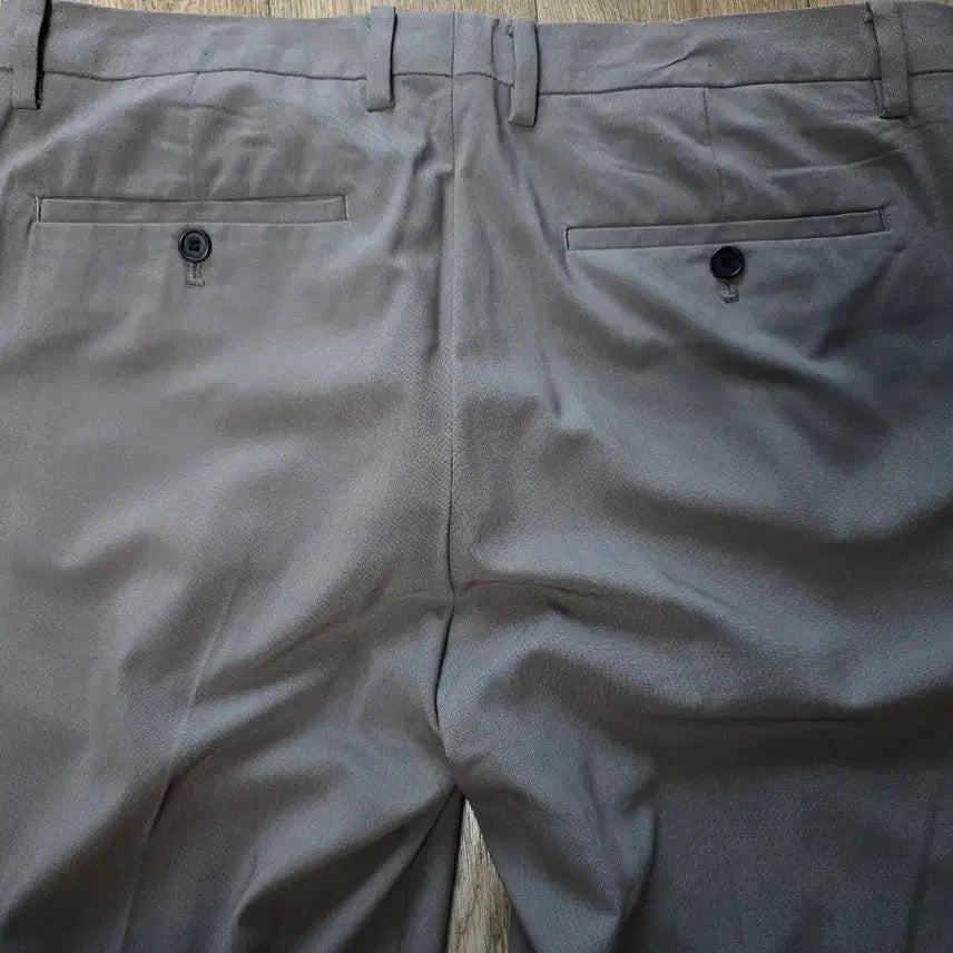 [BUNJANG] Giordano Slacks Dark Beige Pants / 지오다노 슬랙스 다크베이지 84 새제품 팝니다
