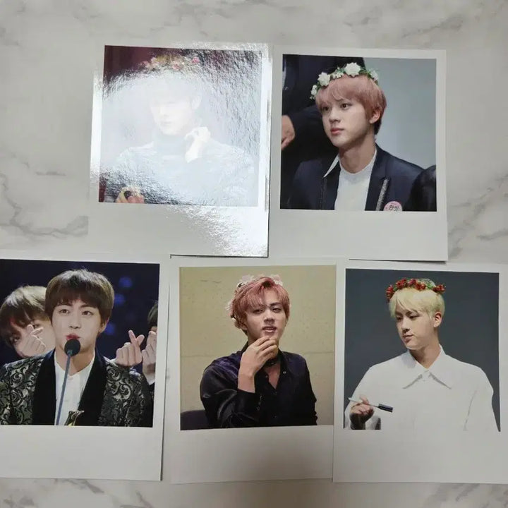 [BUNJANG] BTS Jin Flower Crown Polaroid Photo / 방탄소년단 진 꽃관 폴라로이드 사진