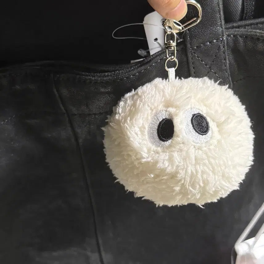 [BUNJANG] Polka Polka White Flower Charm Keychain / 일본 브랜드 polka polka 정품 흰송이 키링