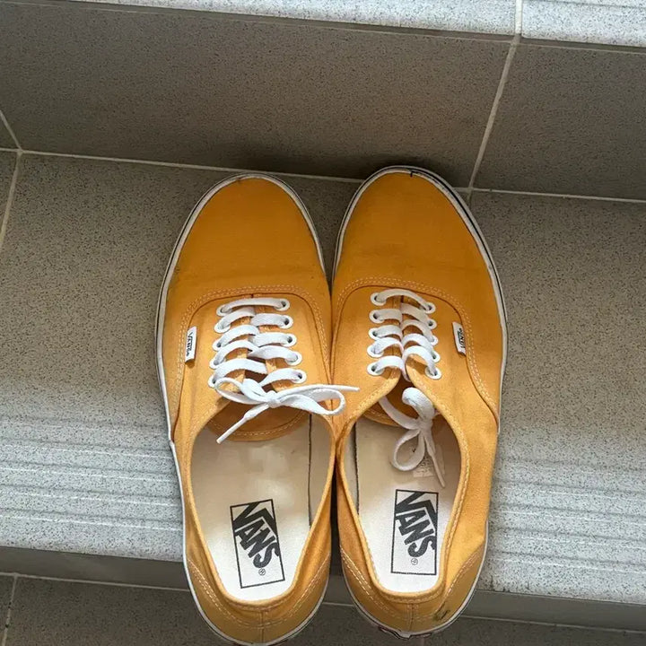 [SOLD OUT] 반스 어센틱 옐로우 280