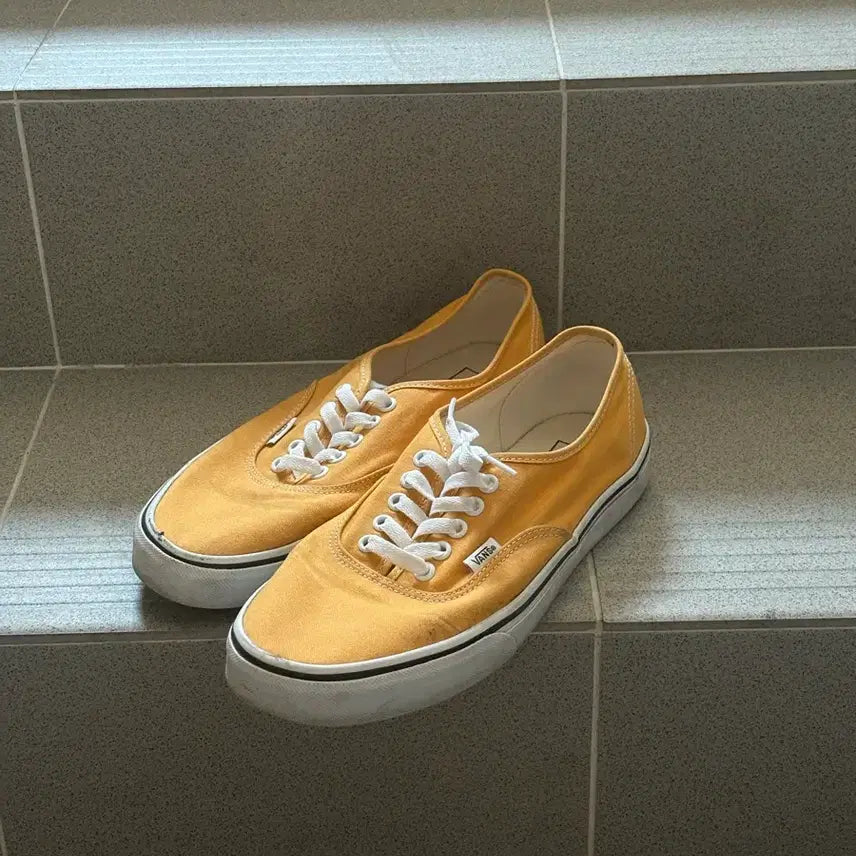 [SOLD OUT] 반스 어센틱 옐로우 280