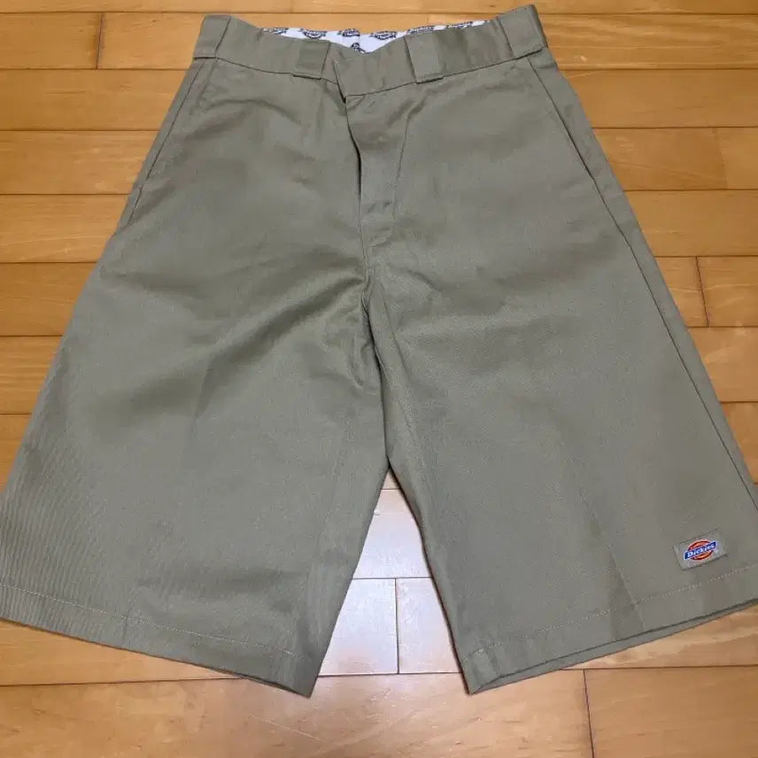 [BUNJANG] Dickies Loose Fit Work Shorts / 디키즈 루즈핏 워크쇼츠