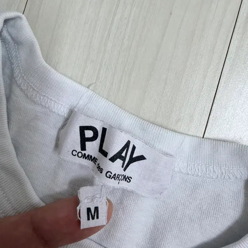 [BUNJANG] Comme des Garcons PLAY White Short Sleeve T-shirt / 꼼데가르송 PLAY 흰색 반팔 티셔츠