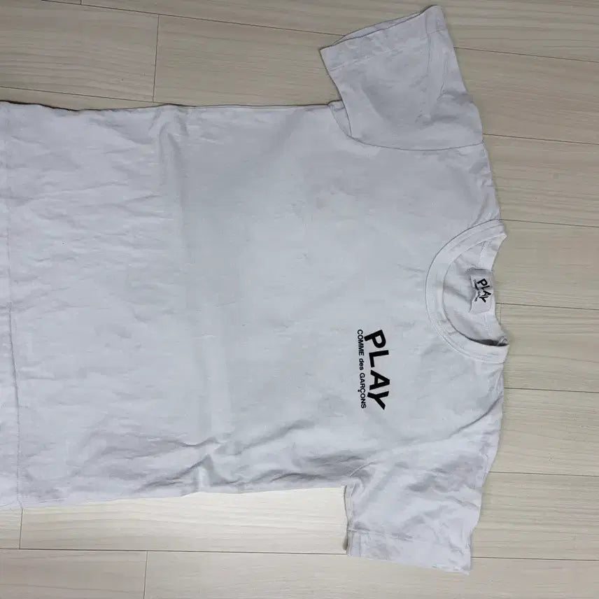 [BUNJANG] Comme des Garcons PLAY White Short Sleeve T-shirt / 꼼데가르송 PLAY 흰색 반팔 티셔츠
