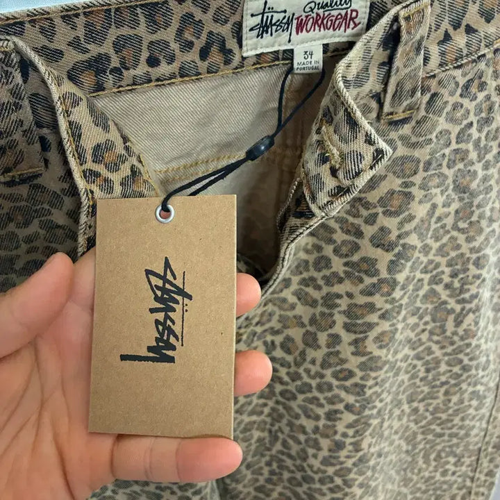 [BUNJANG] Stussy Leopard Denim Work Shorts Size 34 / (새상품)스투시 데님 워크 쇼츠 레오파드 34