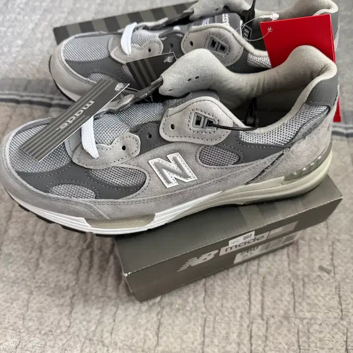 [SOLD OUT] [새상품] 뉴발란스 992 메이드 인 USA 그레이 - D 스탠다드 26
