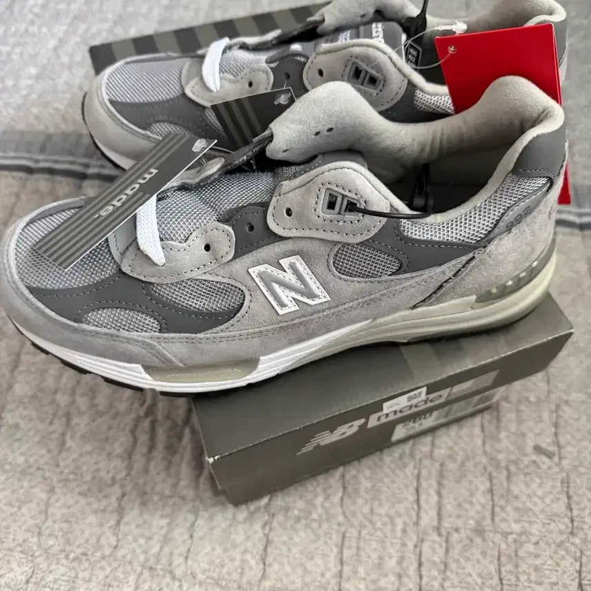 [SOLD OUT] [새상품] 뉴발란스 992 메이드 인 USA 그레이 - D 스탠다드 26