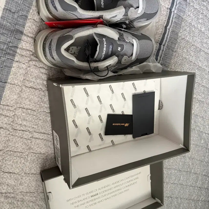 [SOLD OUT] [새상품] 뉴발란스 992 메이드 인 USA 그레이 - D 스탠다드 26