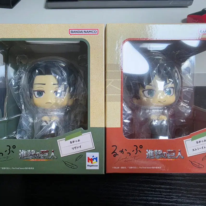 [BUNJANG] Attack on Titan Eren &amp; Levi Look Up Bundle Set / (방석O, 박스O) 에렌, 리바이 룩업 개봉양품 일괄판매 합니다.
