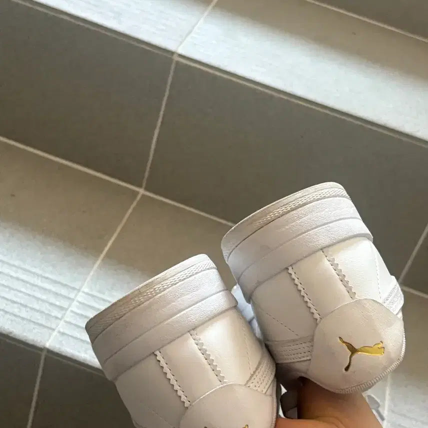 [SOLD OUT] 푸마 퓨처 라이더 245 화이트