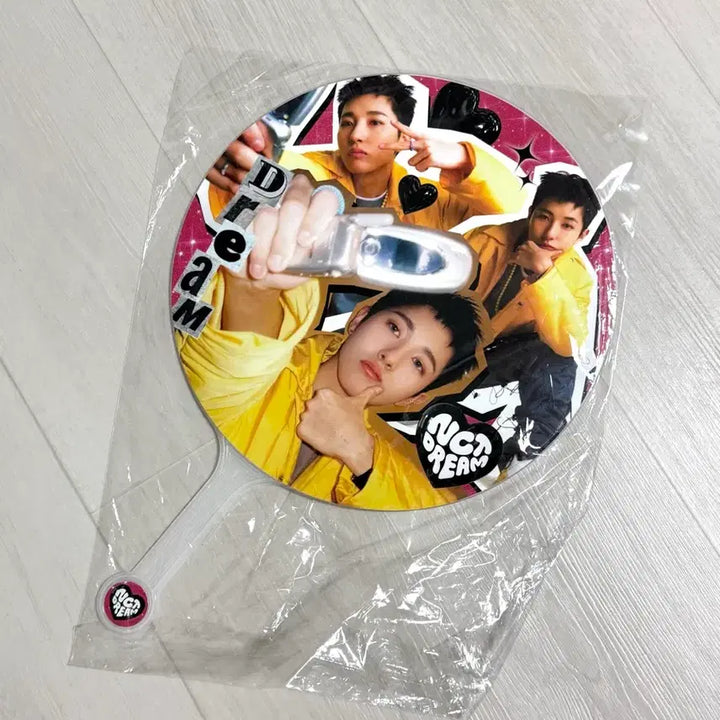 [BUNJANG] NCT Renjun Uchiwa / 엔시티 런쥔 우치와