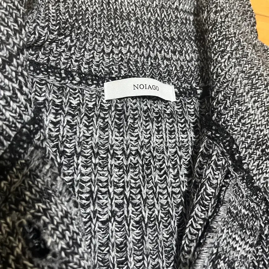 [BUNJANG] NOIAGO High Neck Mix Cardigan / 노이아고 하이넥 믹스 가디건