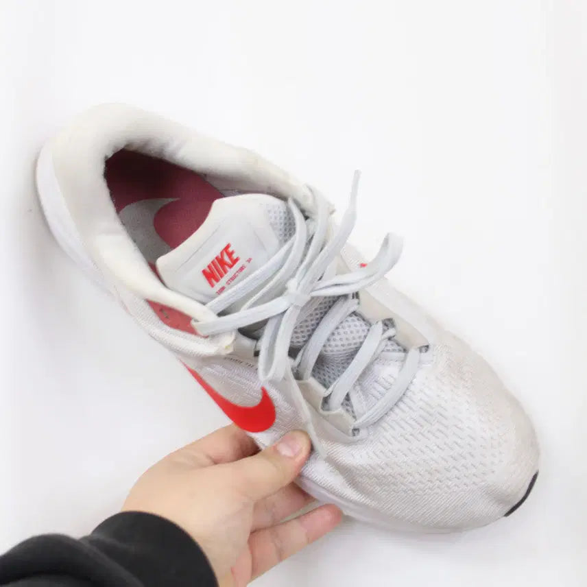 [SOLD OUT] [정품] 나이키 남성 에어 줌(Air Zoom) 러닝화 (275) 상상샵