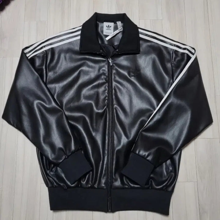 [SOLD OUT] (급처) 아디다스 포우 레더 자켓 블랙 (L사이즈)